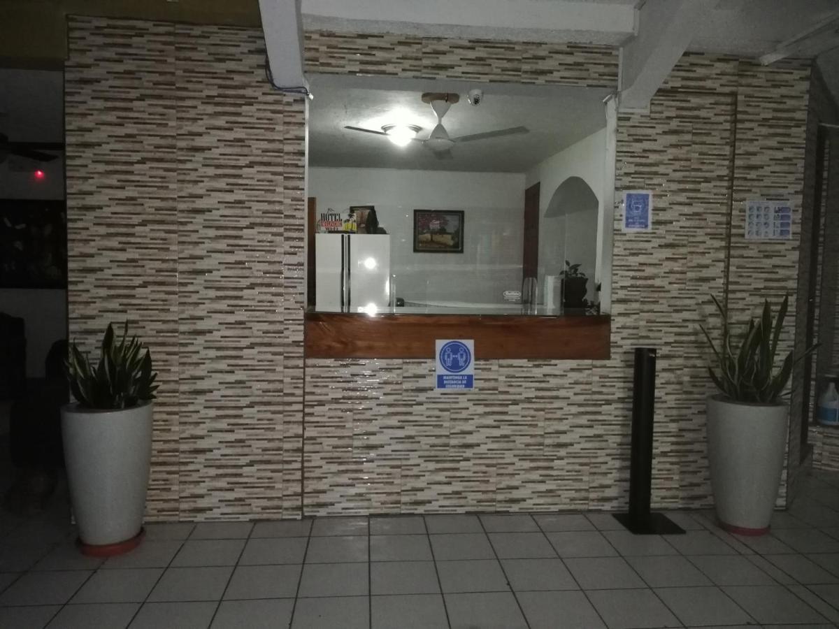 Hotel Malinche Quepos Ngoại thất bức ảnh
