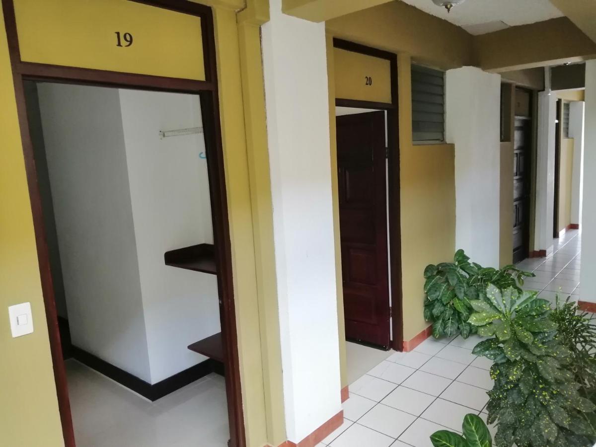 Hotel Malinche Quepos Ngoại thất bức ảnh