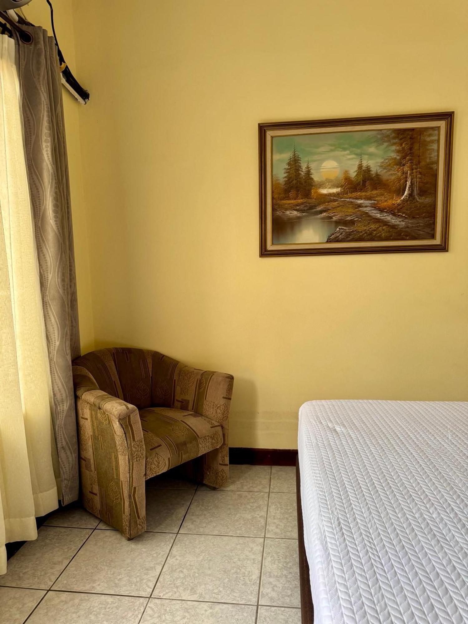Hotel Malinche Quepos Ngoại thất bức ảnh